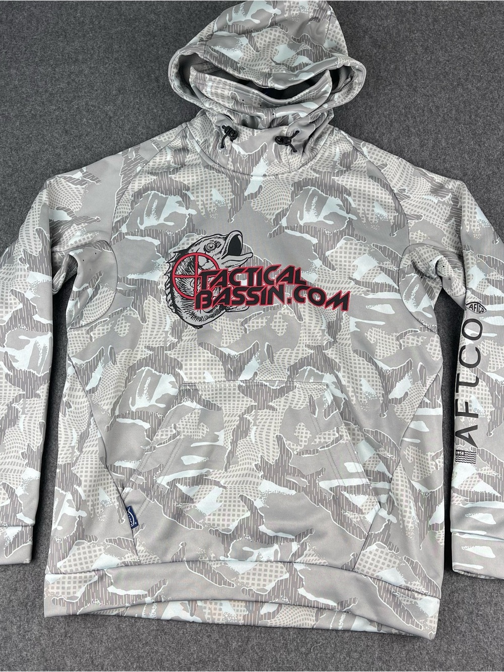 AFTCO Reaper Camo Fishing Hoodie Men's Small Gray Digital Camo Face Mask EUC